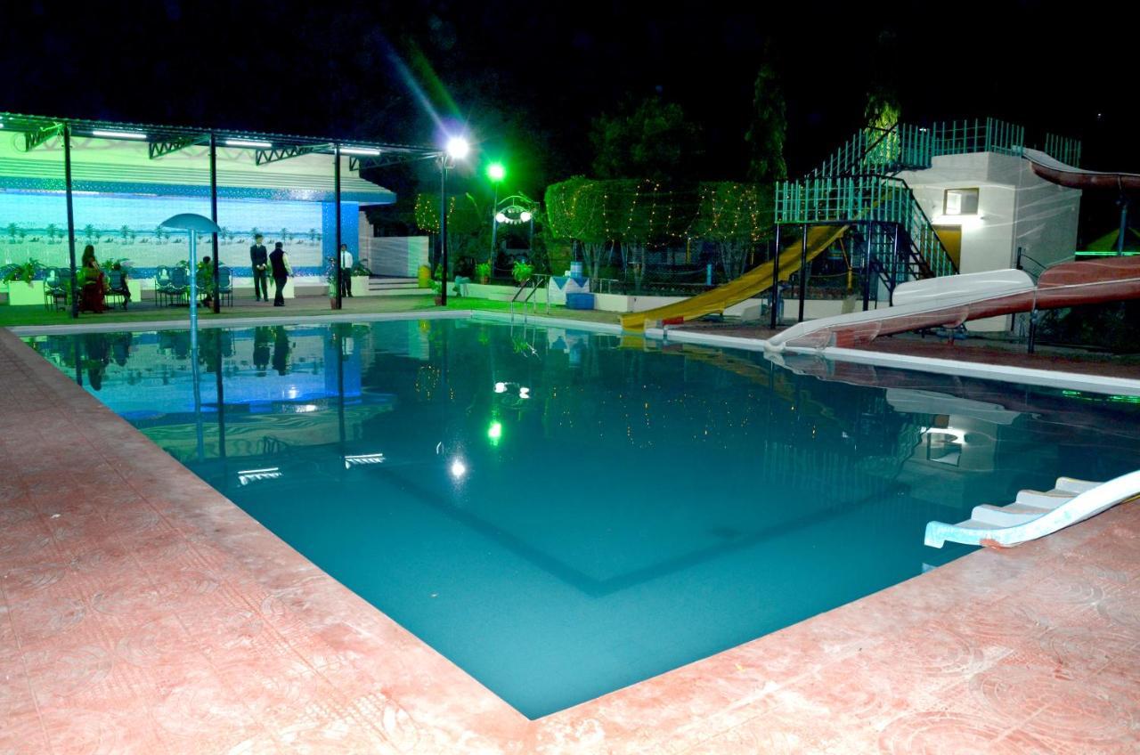 Fun And Food Resort & Holidays Harsola Exterior foto